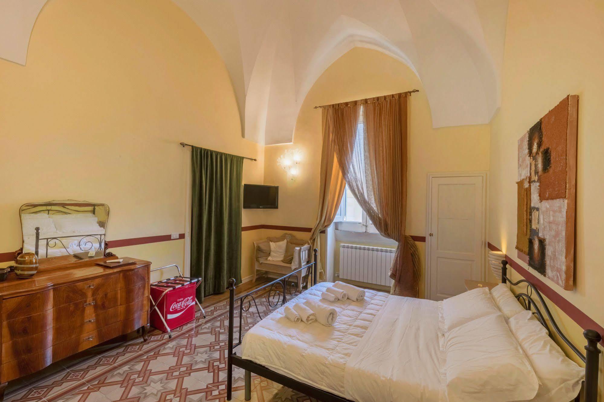 La Naca Della Taranta B&B Galatina Buitenkant foto